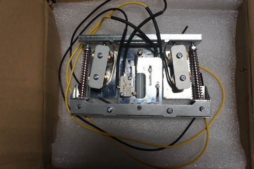 Pinball drop target assembly - drop,